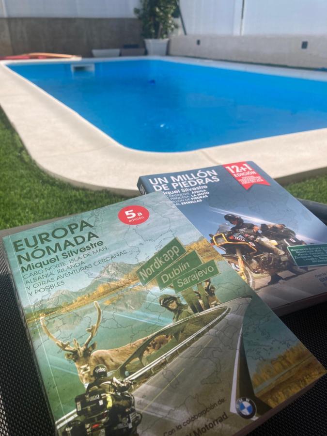 Chalet Con Piscina Simancas Kültér fotó